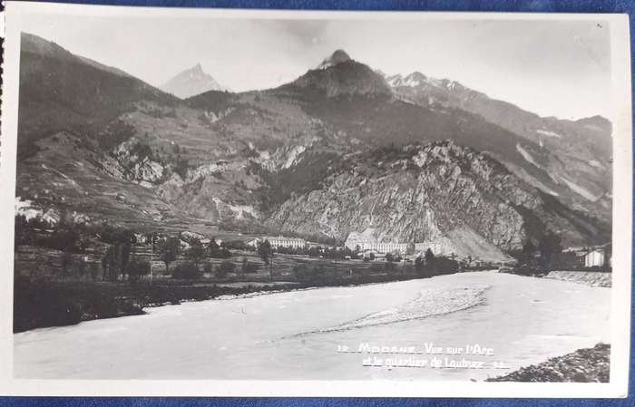 Vintage Real-Photo C.A.P. Paris postcard