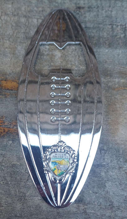 Vintage Willem Pretorius bottle opener