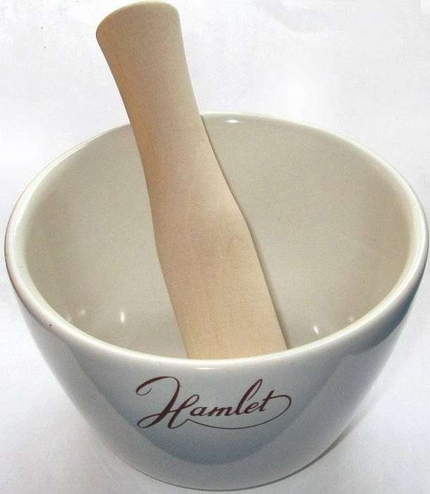 Pestle and mortar - wood - glass - medium