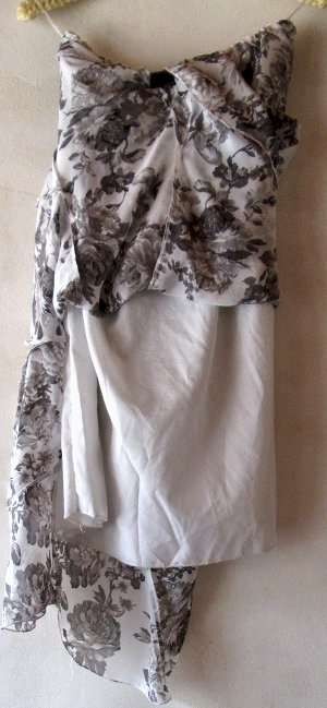 Skirts - Gray floral