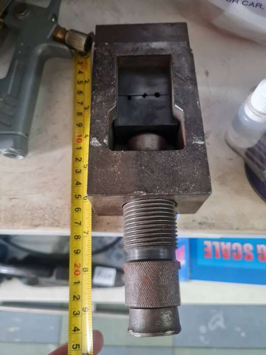 Specialized tool to repair Speedometer