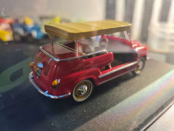 1/43 scale IXO Fiat 600 Jolly