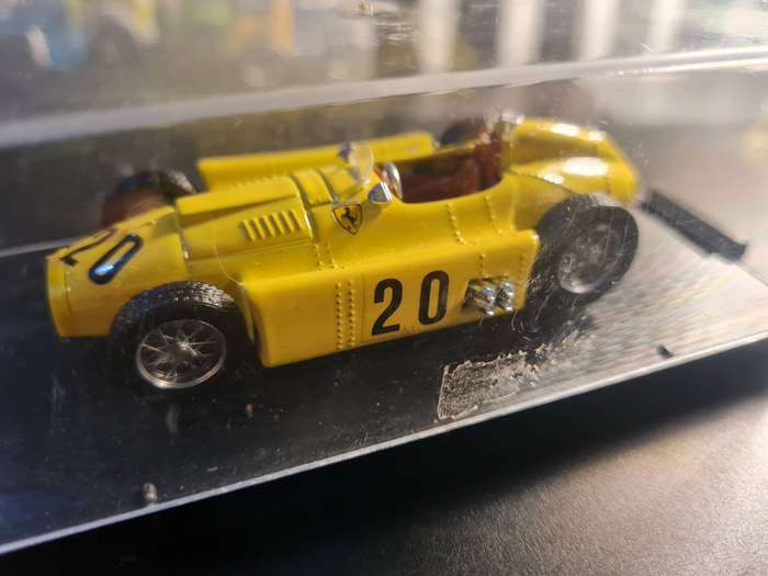 1/43 scale Ferrari (as per pictures)