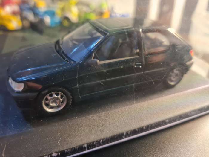 1/43 scale model , not sure which model