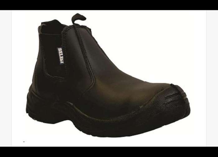 Black Chelsea Safety Boots size 11
