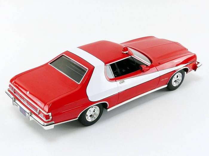 Greenlight Collectibles  LIMITED EDITION Ford Gran Torino Starsky And Hutch 1976  1: 18 Scale