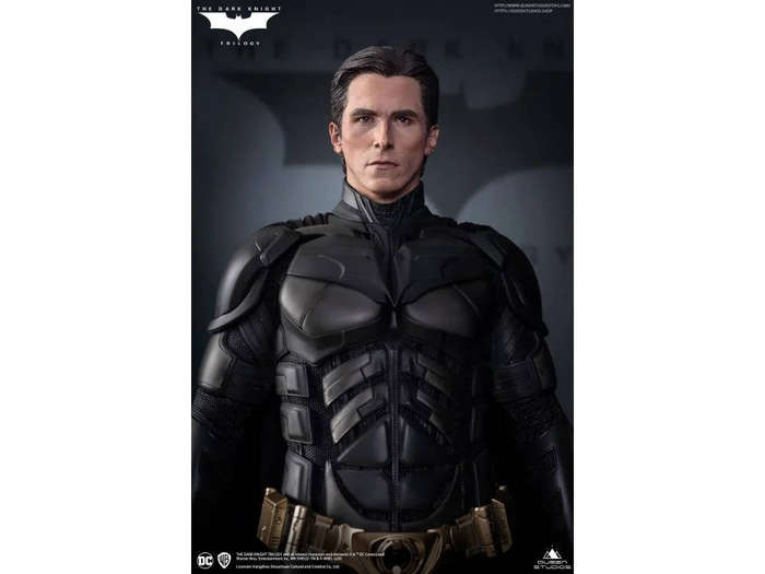 The Dark Knight Batman 1/3 Scale Statue (Premium Edition) BY QUEEN STUDIOS - BRAND DC COMICS  MINT