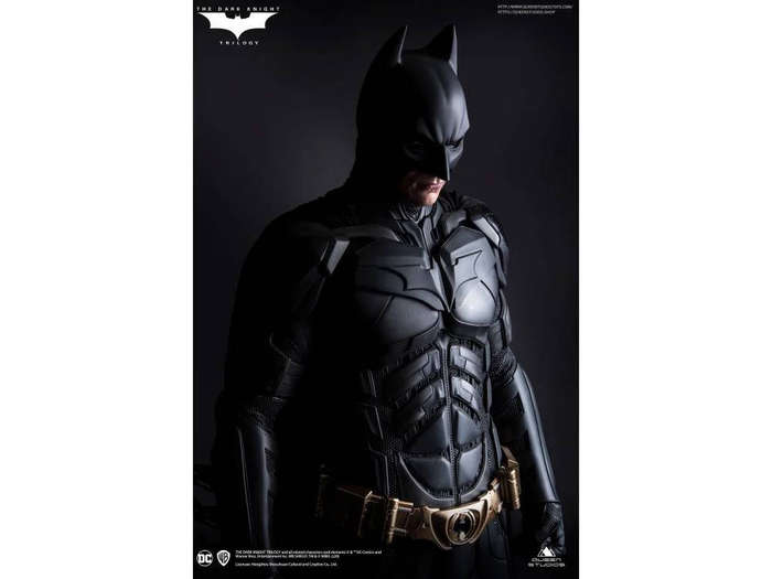 The Dark Knight Batman 1/3 Scale Statue (Premium Edition) BY QUEEN STUDIOS - BRAND DC COMICS  MINT