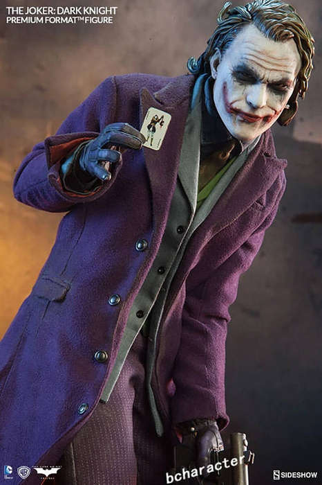 Joker Premium 1/4 Format Figure from The Dark Knight. PRE-OWNED NEAR MINT.