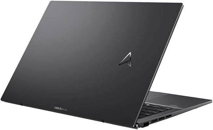 ASUS Zenbook 14 AMD Ryzen 7 7730U 8GB LPDDR4X 512GB SSD 2.8K 90hz OLED WIN 11 Home 14 Inch Laptop