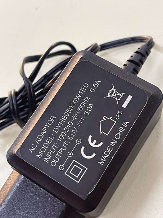 Connex / Mecer 5.0V 3.0A Charger