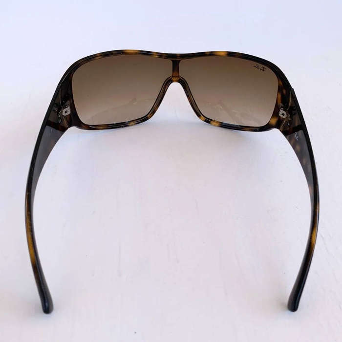 Ray-Ban Tortoise Shell Polarized Sunglasses