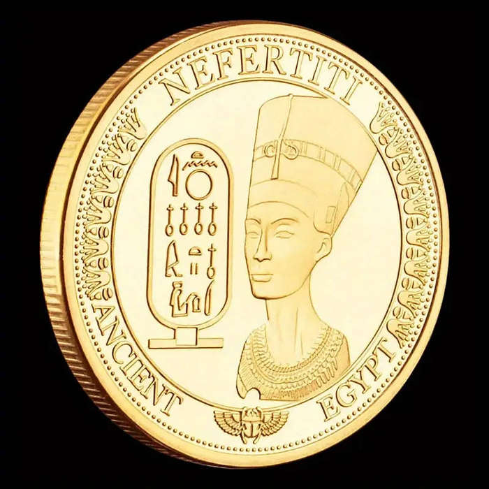 Egyptian Queen Nefertiti commemorative novelty coin-(40mm)