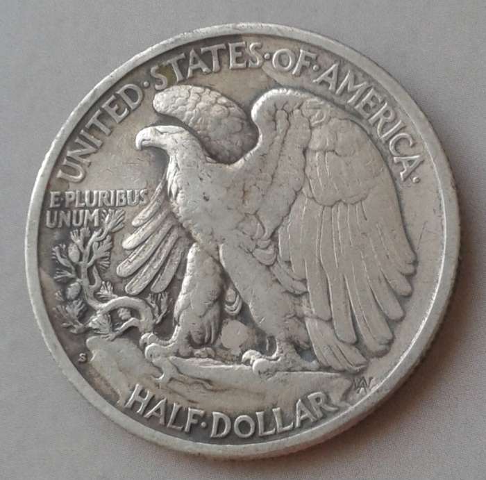 1939 S USA walking liberty silver half dollar