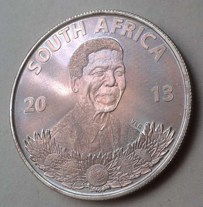 2013 Mandela uncirculated silver R1 in bag incl.certificate (mintage: 940)
