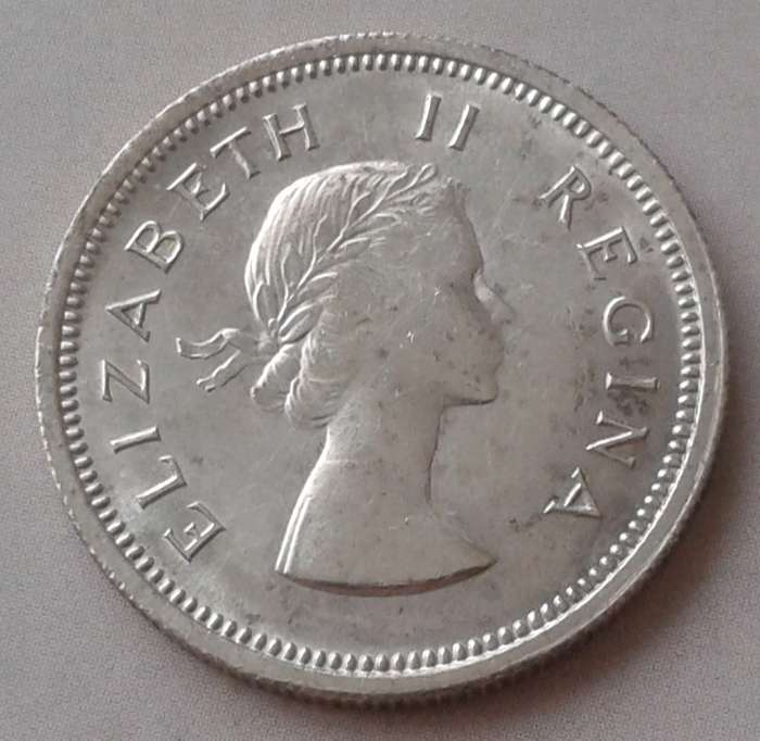 Uncirculated 1960 union silver shilling