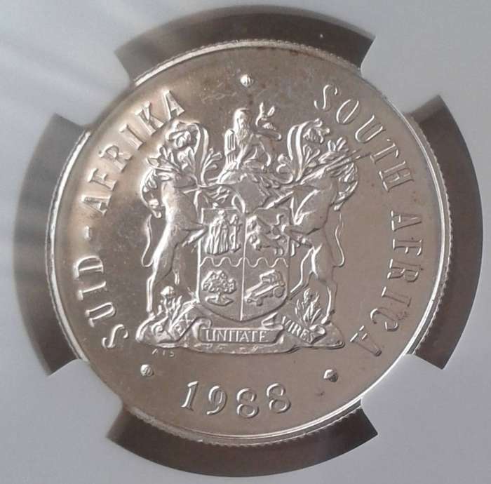 Lustrous 1988 Dias uncirculated silver R1 NGC MS65 (mintage: 7091)