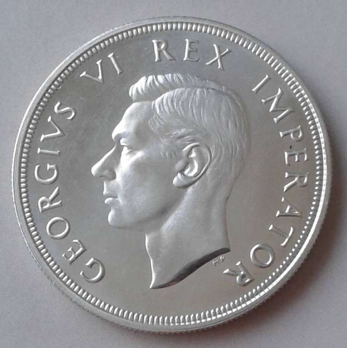 Nice 1947 Union proof silver 5 Shillings in box (mintage 5600)
