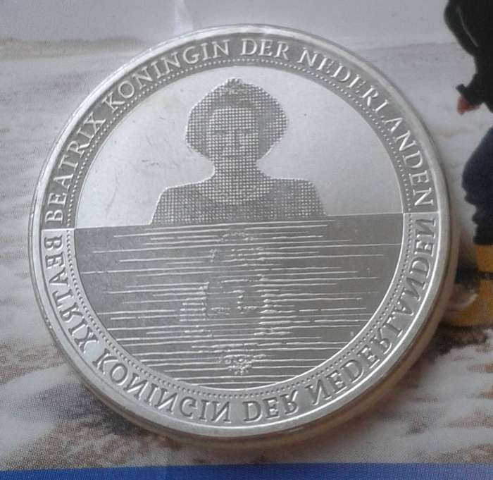 Nice 2010 Netherlands uncirculated 5 Euro in coin card (Waterland)