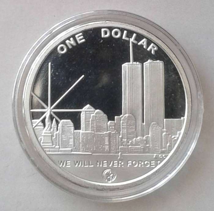 Encapsulated 2004 Northern Mariana Islands clad proof dollar in box (WTC & Freedom Tower)