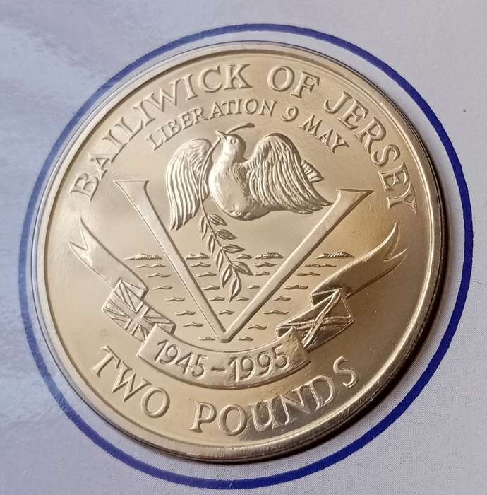 1995 Liberation of Jersey uncirculated £2 coin and £1 note set in wallet
