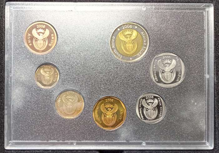2006 Republic proof set in box (mintage: 1637).