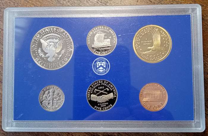 2004 United States Mint proof set in box (11 coins)