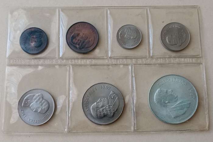 1967 Afrikaans uncirculated Mint pack incl.silver R1 (mintage: 20000)