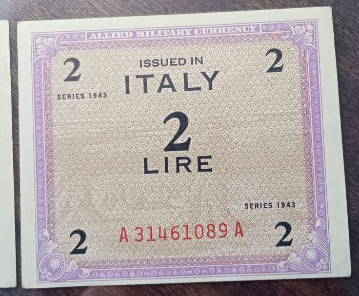 1943 WW2 Italy 2 Lire note set in sequence (Allied Military Currency)