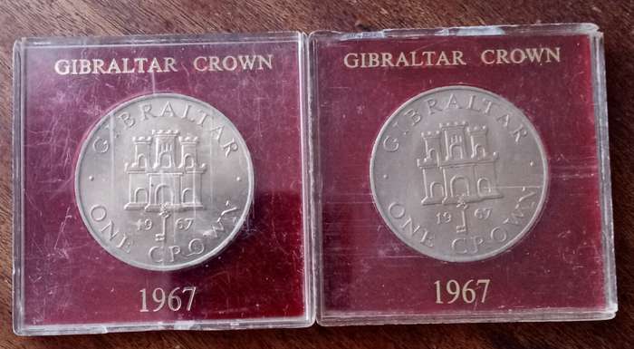 1967 Gibraltar crown in perspex case (lower mintage)