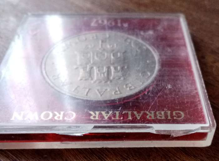 1967 Gibraltar crown in perspex case (lower mintage)