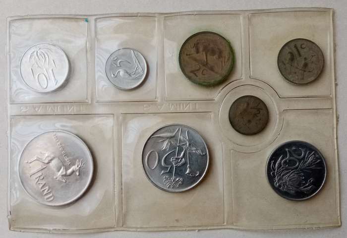 1978 Uncirculated Mint set (R1-1/2c) mintage: 20000