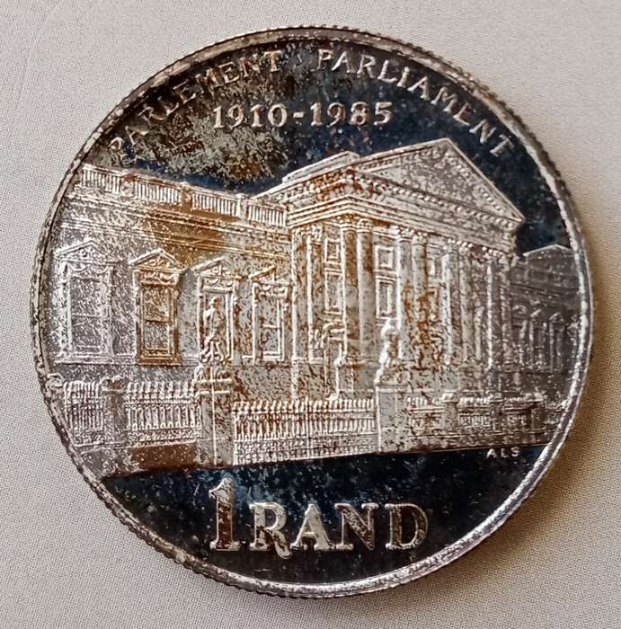 1985 Parliament proof silver R1 with nice obverse toning (mintage: 25698)