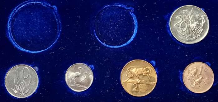 Partial 1966 proof set in blue box (20c-1c)