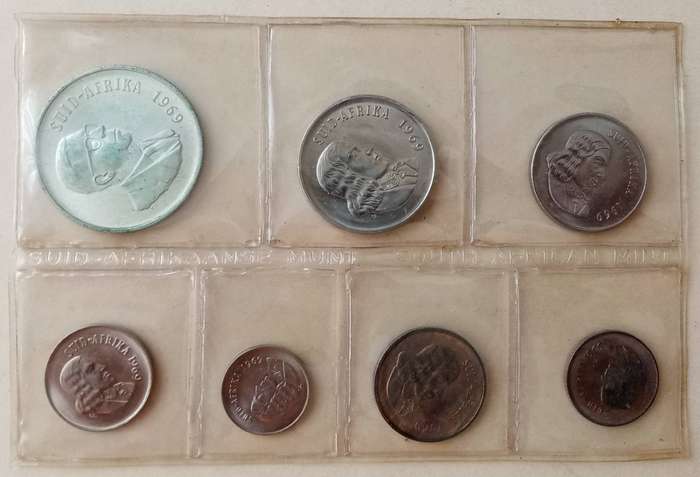 1969 Afrikaans uncirculated Mint pack set incl.silver R1 (mintage: 7500)