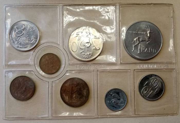 1979 Uncirculated Mint pack set (R1-1/2c) mintage: 20000