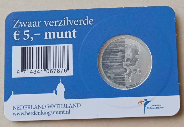 Nice 2010 Netherlands uncirculated 5 Euro in coin card (Waterland)
