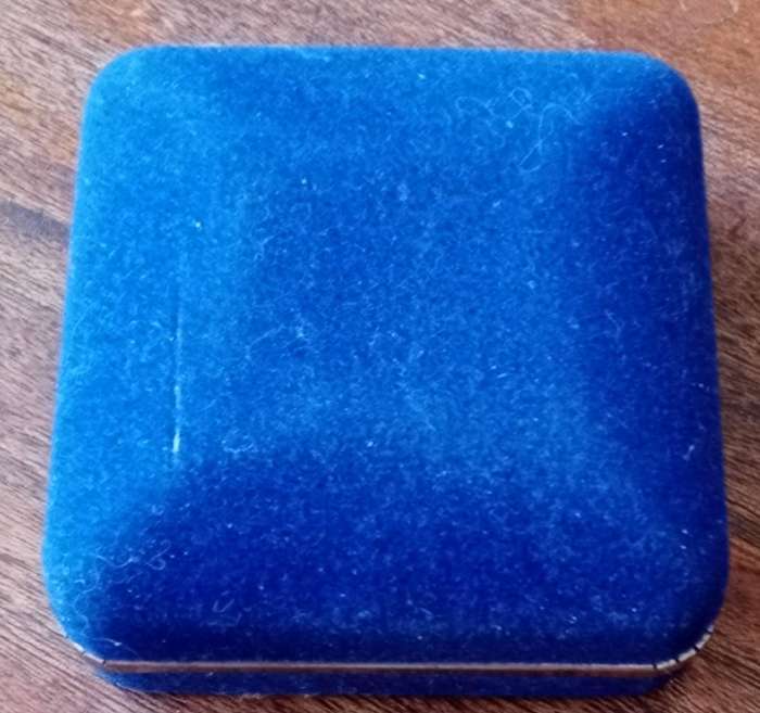 Encapsulated 2004 Northern Mariana Islands clad proof dollar in box (WTC & Freedom Tower)