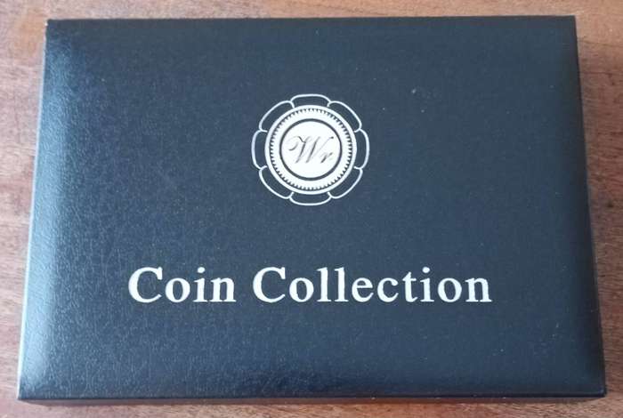 5 Piece Egyptian Pharaoh gilded novelty coin set in box with certificate (40mm)