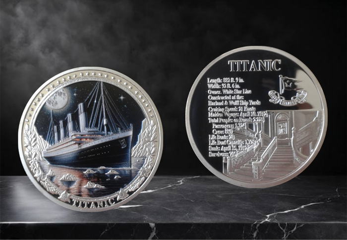 Titanic commemorative novelty coin - Silver colour (40mm)