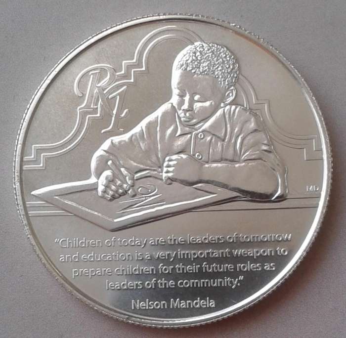 Scarcer 2014 Mandela uncirculated silver R1 in bag incl.certificate (mintage: 342)
