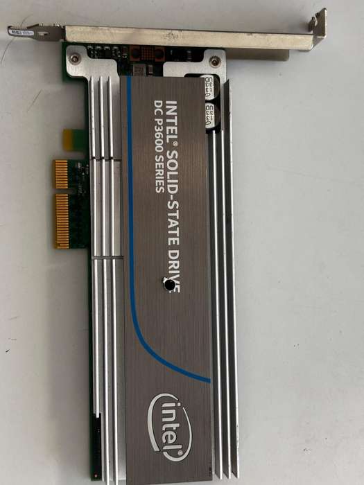 INTEL Solid State Drive - DC P3600 Series