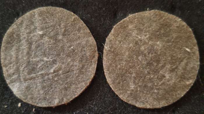 SADF NUTRIA  SEW ON 9 POINT STAR PIPS PAIR FOR NUTRIA S/SGT BRASSARDS.