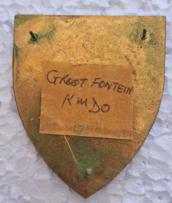 SADF - GROOTFONTEIN COMMANDO SHOULDER FLASH - PINS INTACT