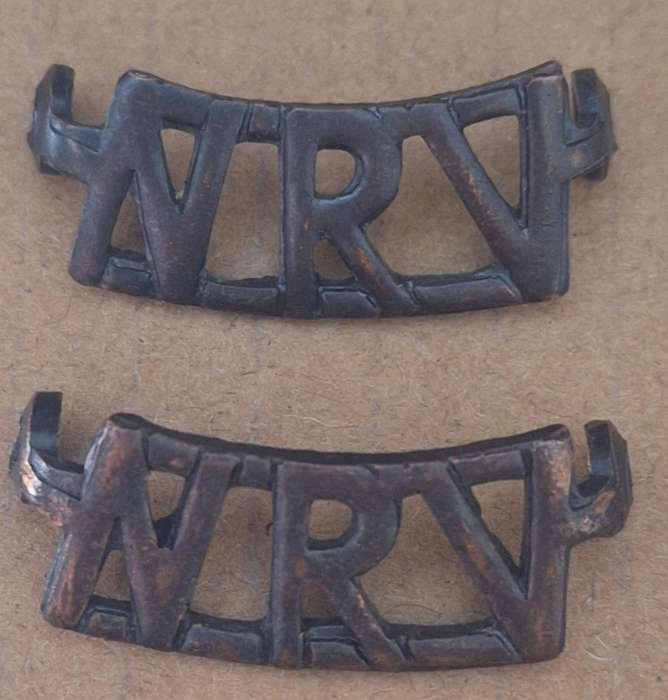 WW2 NATIONAL RESERVE VOLUNTEER SHOULDER TITLE PAIR - LUGS INTACT