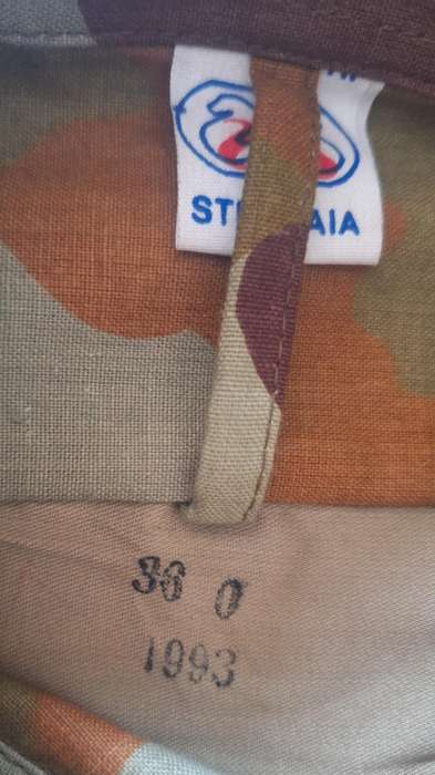 ROMANIA MILITARY CAMO SHIRT - 54 cm ARMPIT TO ARMPIT - UNWORN