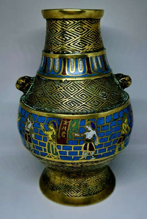 Vintage Japanese Cloisonne  Brass Vase C1900 - 15cm Gorgeous!