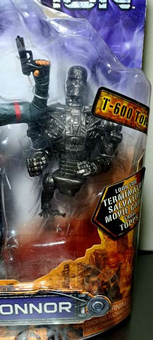 2008 Playmates - Terminator Salvation - John Conner + T600 Torso