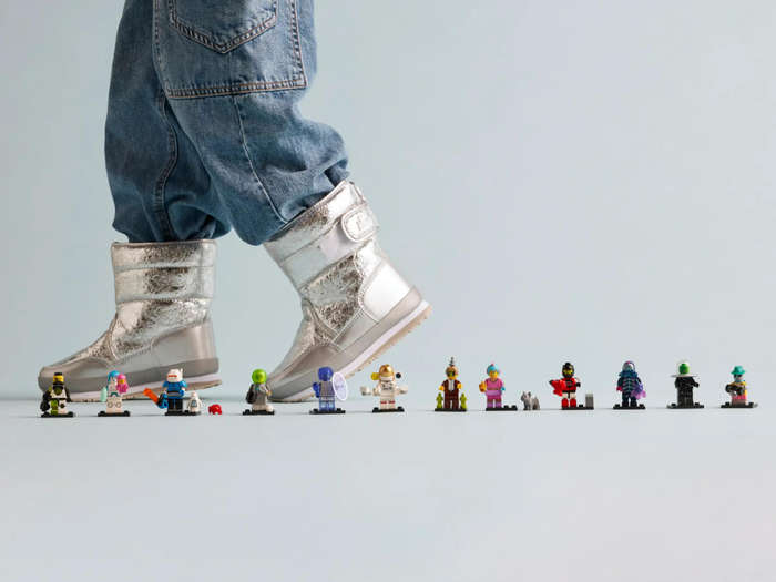 LEGO® Minifigures - Series 26 Space (71046) - Complete Set of 12