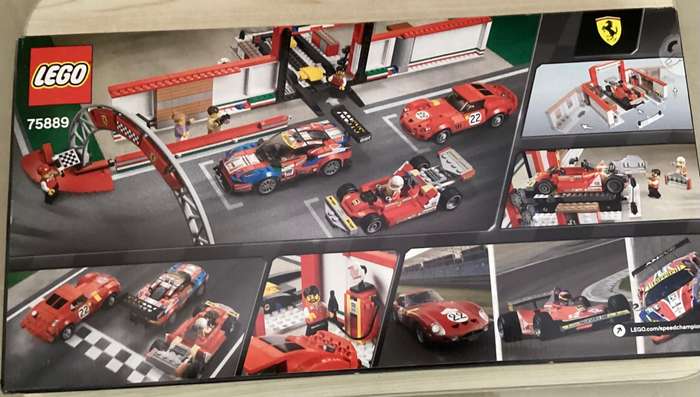 LEGO® Speed Champions - Ferrari Ultimate Garage (75889)